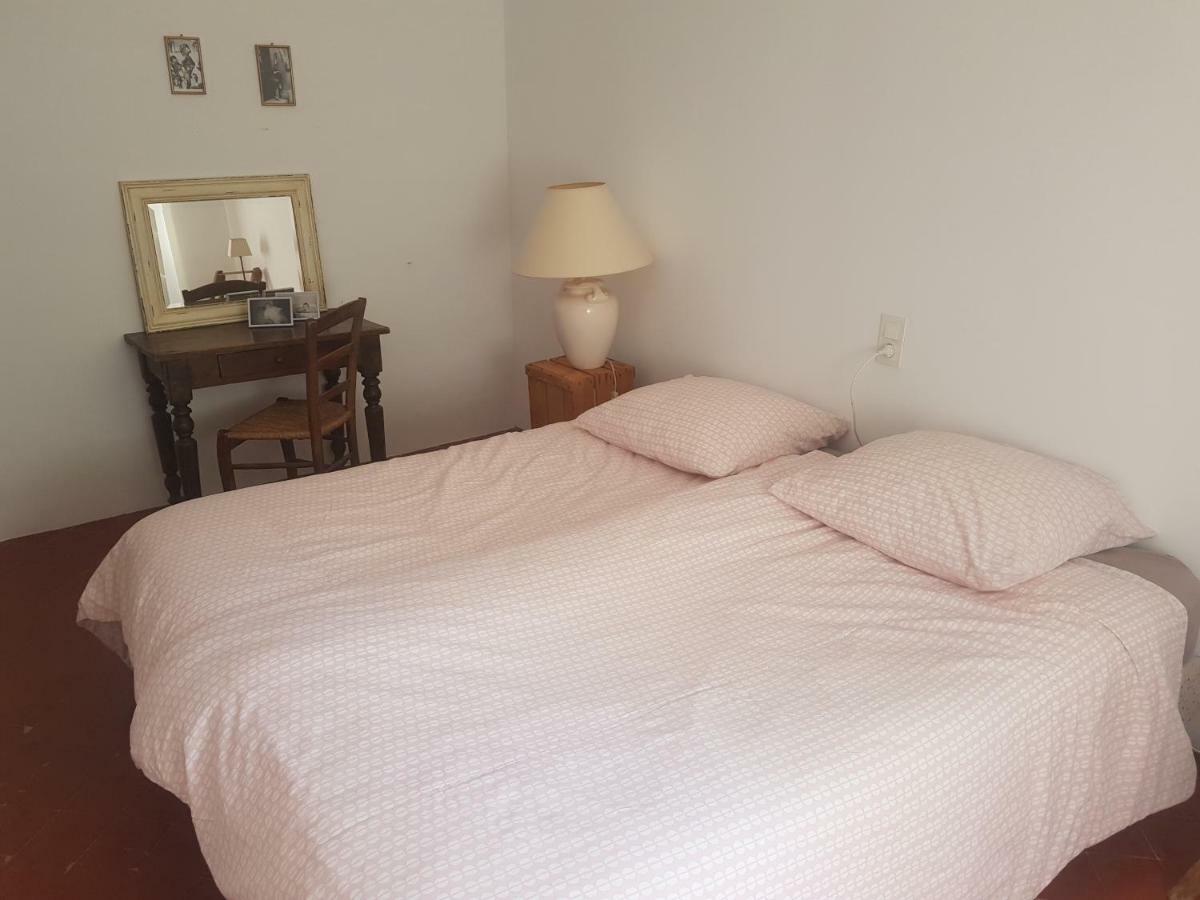 Maison De Charme En Luberon Grambois Екстериор снимка